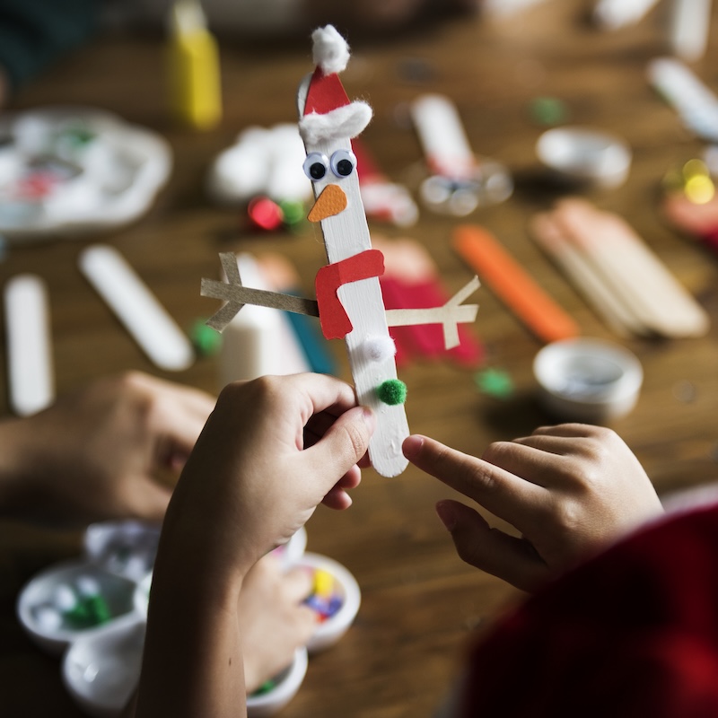 DIY HOLIDAY CRAFTS FOR KIDS: CREATIVE IDEAS FOR FESTIVE FUN!