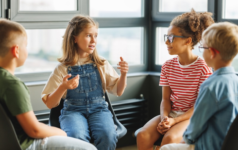 KIDS LANGUAGE LEARNING FUN